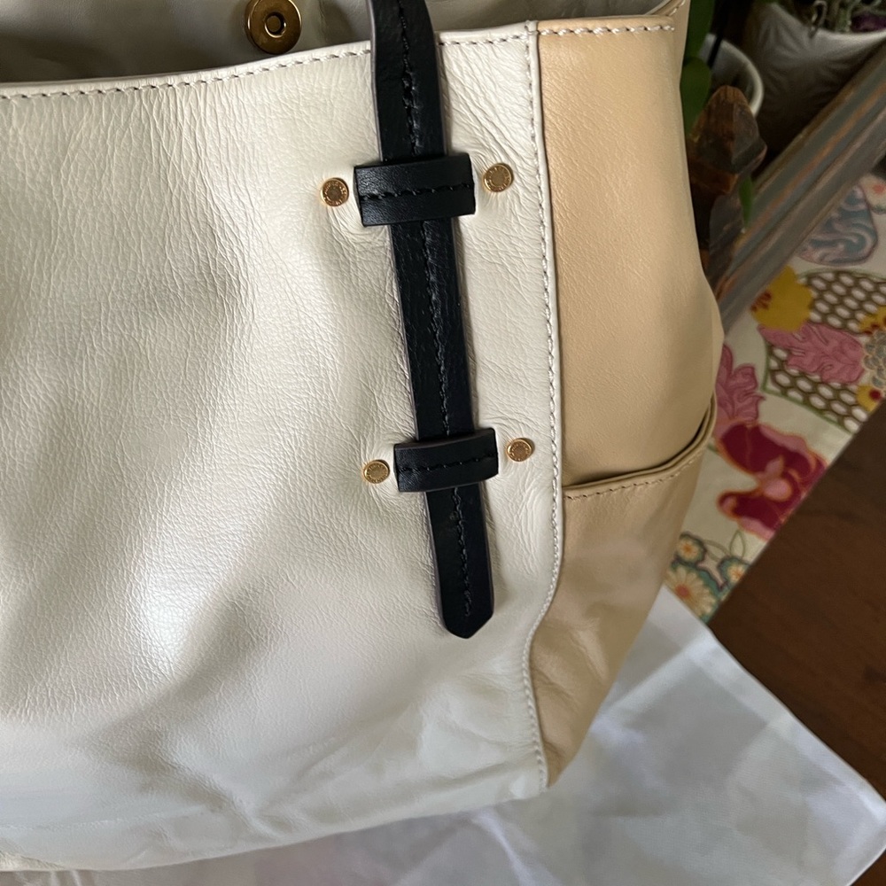 Aimee Kestenberg Chalk Colorblock Sullivan Tote Tag - Picture 9 of 12